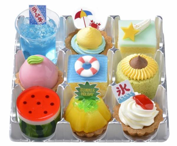 銀座コージーコーナーから楽しい夏を表現したプチケーキの詰め合わせを期間限定で販売