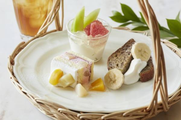 桃、メロン、グレープフルーツなどフルーツづくし! アフタヌーンティー・ティールームの「フルーツTEA&スイーツ」