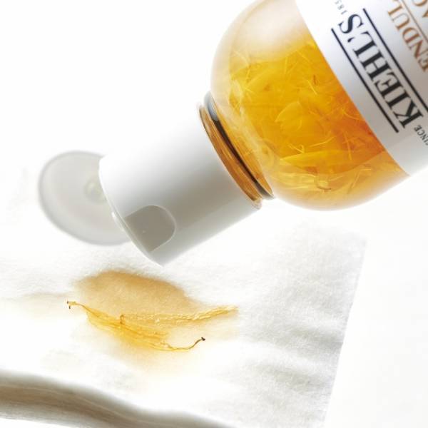 日本の賑やかな夏が感じられる限定エディションが登場。キールズ初「オンライン夏祭り」開催