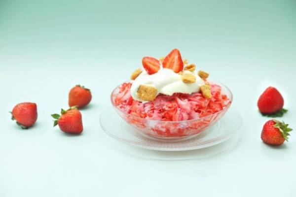 「純氷果」はじめます! ユーハイム神戸元町本店限定のフルーツの本来の味と存在感を引き出したかき氷