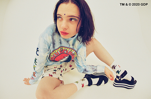 X-girlと伝説的バンド「GRATEFUL DEAD」がコラボ! ダンシング・ベアを使用したアイテムなどが登場