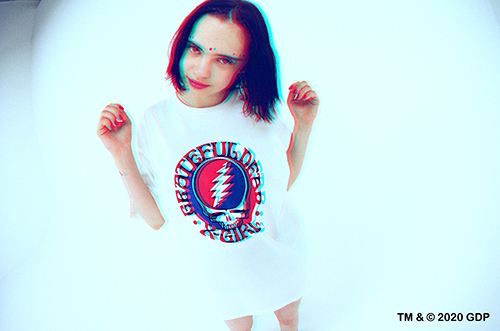 X-girlと伝説的バンド「GRATEFUL DEAD」がコラボ! ダンシング・ベアを使用したアイテムなどが登場