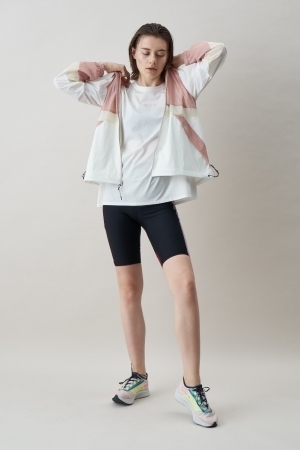 NERGY WOMANのためのファンクションシューズ「NIKE ZOOM FLY 3 PRM」限定発売