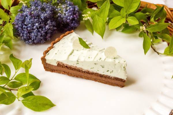 キル フェ ボンから、夏季限定「チョコレートとミントのタルト」が今年も発売!