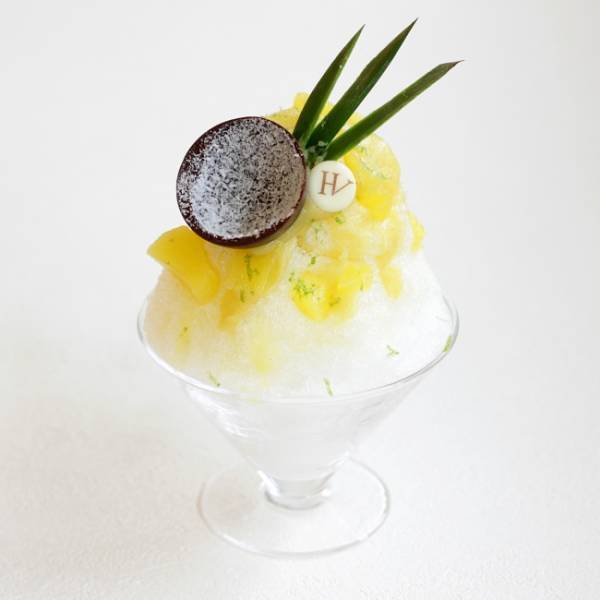ユーゴ アンド ヴィトールから夏を華やかに彩る2種類のかき氷が期間限定で登場