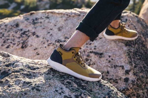 Tevaよりクラシックなカラーの軽量撥水アウトドアシューズ「GATEWAY COLLECTION」発売