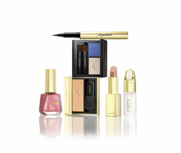 アンプリチュードから「スタイルのある顔」を提案するAutumn&Winterコレクションが発売