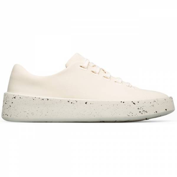 やっぱりスニーカーは白! 秋冬シーズンにもおすすめ、カンペールから、新作のホワイトシューズが登場