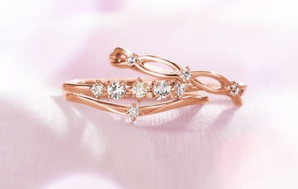 幸せを運んでくれるラッキーモチーフのジュエリーが多数登場。Canal4℃のAutumn限定ジュエリー