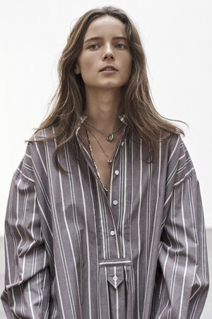 民族的なグラフィックをモダンに。イザベル マラン、2020年秋冬コレクションの展開スタート