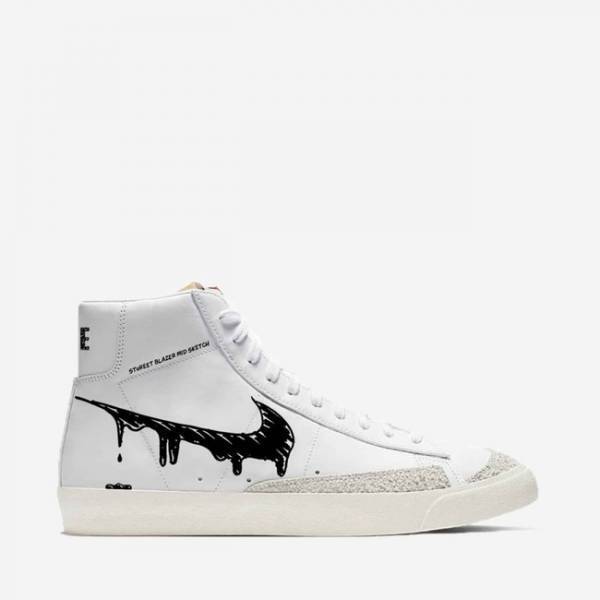 スチュリートから大人気のBLAZER MID 77 VINTAGE をスケッチしたような新たなカスタムスニーカーが登場