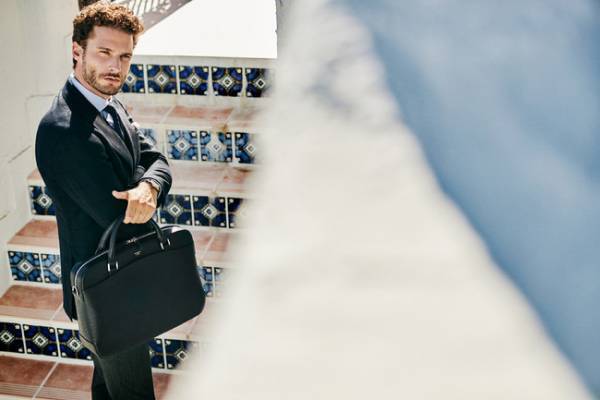 ボストンバッグやトートバッグなどが登場。宇賀なつみ×PELLE MORBIDAのコラボアイテム発売。