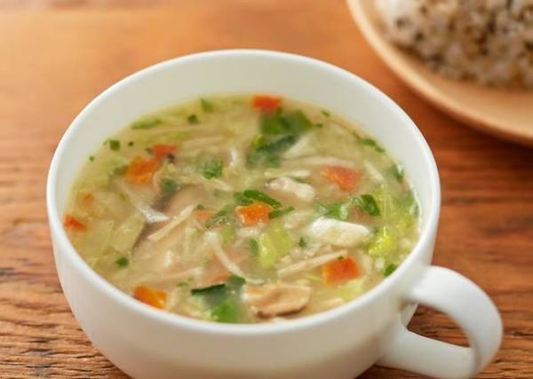 パンやおにぎりなどの主菜に合わせて楽しめる! 無印良品から「食べるスープ」4種新発売