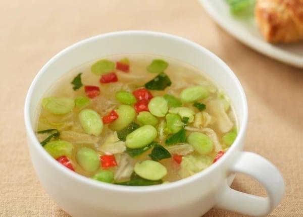 パンやおにぎりなどの主菜に合わせて楽しめる! 無印良品から「食べるスープ」4種新発売