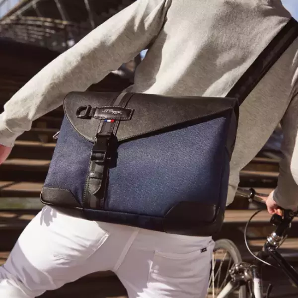 エス・テー・デュポンのポップアップストアが日本橋三越本店にオープン