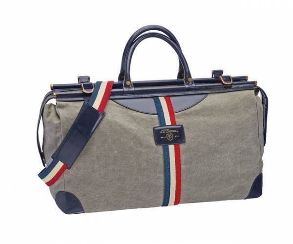 エス・テー・デュポンのポップアップストアが日本橋三越本店にオープン