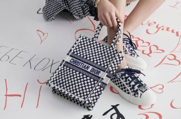 ディオールのポップアップストアが伊勢丹新宿店にオープン! 「ディオール ブルー ドット」限定＆先行アイテムも