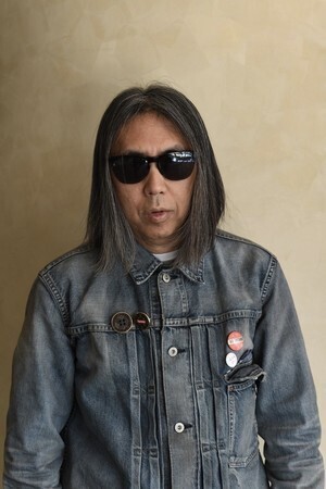 伊勢丹新宿店にて、CLANEの期間限定ポップアップを開催。藤原ヒロシが手掛けるfragment designとのコラボレーション商品を展示