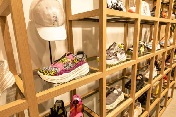 UGG®とatmosがパートナーを組んだ! コンセプトショップ「UGG@mos」が原宿にオープン