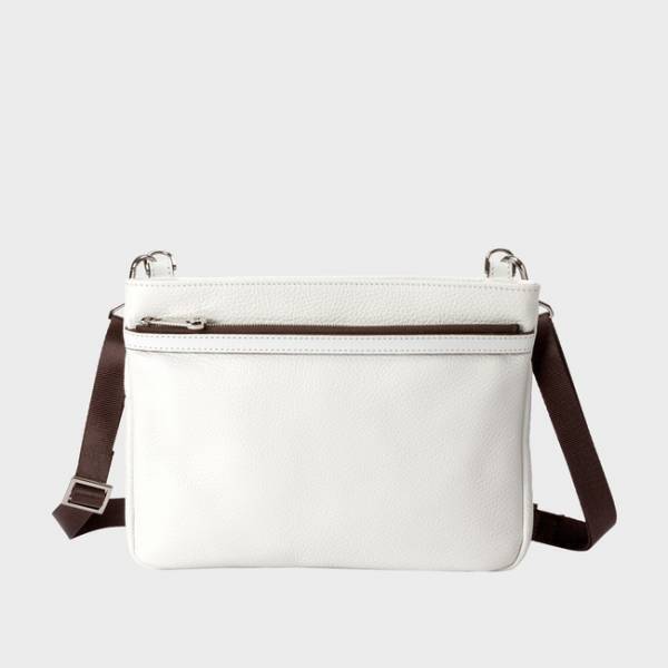 伊勢丹新宿でCREEZANのポップアップストアが初登場! 白の「JETTER」シリーズなどラインアップ