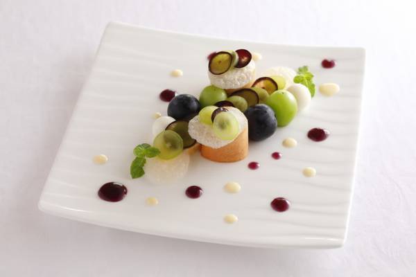 秋の味覚「葡萄」をデザートで満喫! 資生堂パーラー 銀座本店で味わう限定メニュー