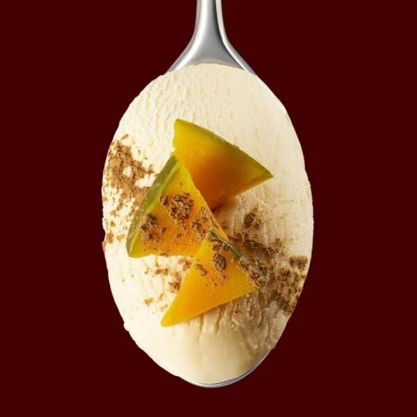 蜜がたっぷり入った人気の蜜芋を表現。ハーゲンダッツのミニカップ「蜜いも」期間限定発売