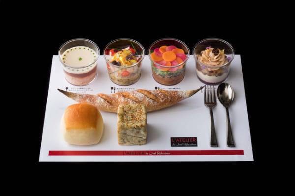 秋らしさ溢れる食材を使用したラトリエ ドゥ ジョエル・ロブションのテイクアウトメニュー