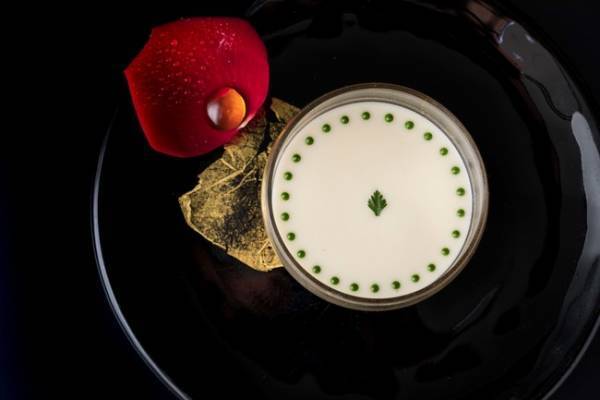 秋らしさ溢れる食材を使用したラトリエ ドゥ ジョエル・ロブションのテイクアウトメニュー