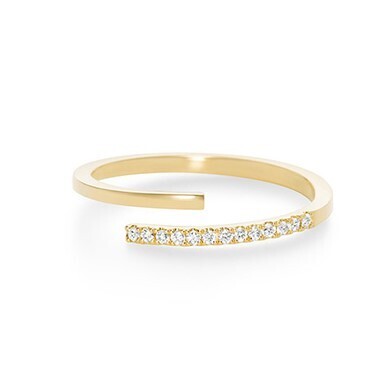 洗練された女性が身につけた時に惹き立つデザイン。AHKAHより新作ジュエリーコレクションが登場