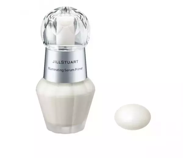 ジルスチュアート ビューティから透けるようなツヤ肌が18時間続く新クッションファンデーション登場