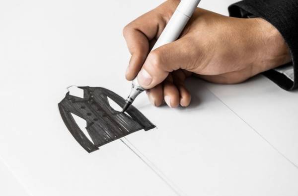 ディオールの「バー」ジャケット最新作がニットバージョンで登場! モードと世代を超えるマストハブアイテム