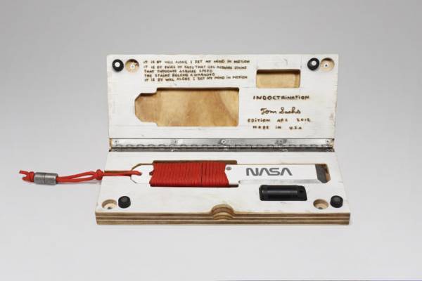 会期決定! トム・サックスによる展覧会が新宿伊勢丹のISETAN THE SPACEで開催。アートな店舗体験を