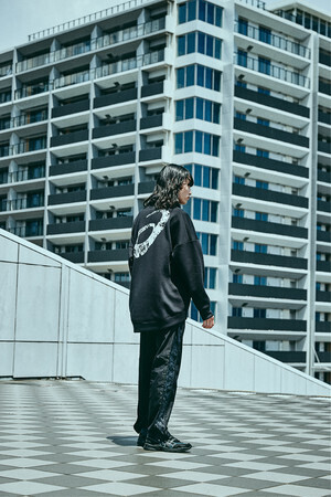 「和」のモードスタイルを表現。HAREがASICS SportStyleとの限定コレクションを発売