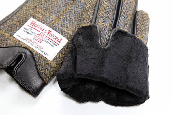 シンプルかつ上品な表情でコーデを選ばない! ハリスツイード本革手袋がスマートフォン対応で登場