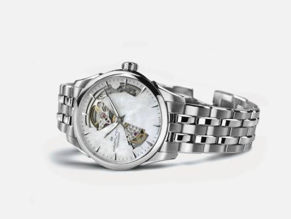 銀座の街の中心で、ラグジュアリーをもっと身近に。銀座三越のウォッチ・ジュエリーフロアがリニューアル