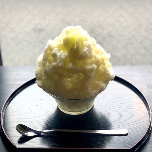 残暑に甘みの増した旬の果物をたっぷりと。銀座ロフトに蔵元八義天然氷の「中町氷菓店」が再び登場