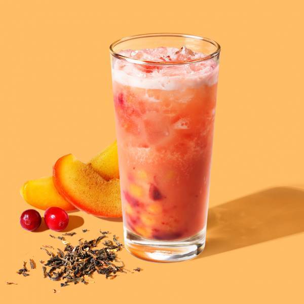 スタバ 六本木ヒルズ メトロハット／ハリウッドプラザ店の新作、アップル クランベリー & ブラック ティーとフラペチーノ