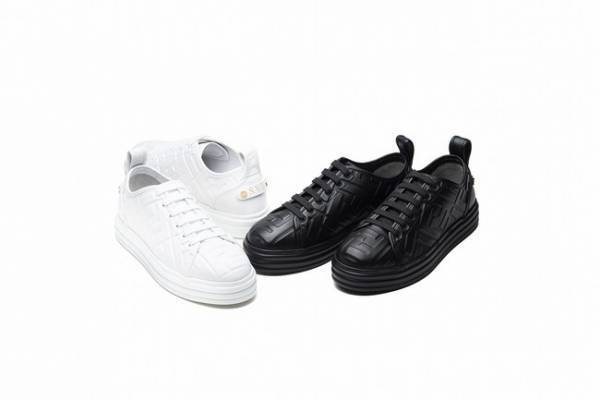 フェンディが新たなパーソナライゼーション サービスをスタート! ラグジュアリーでありながら自分だけの特別なアイテムに