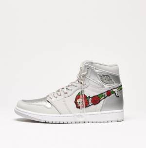 スカルローズスウォッシュの存在感。リメイクブランド スティルアライブからAJ1 OGのリメイクスニーカーが発売