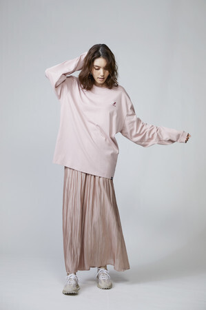 スナイデルがニューバランスと初となる別注コレクション発売。最新モデル「327」も登場