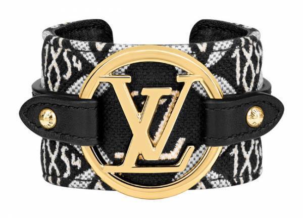 創業年「1854」を組み込み、モノグラム・パターンを再解釈。ルイ・ヴィトン新作シリーズの小物やシューズを紹介