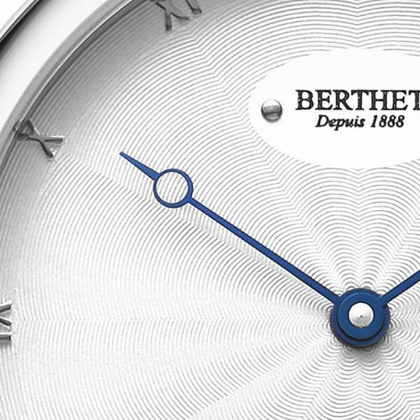 フランス機械式時計メーカー ベルテが最新作「ル・クレール ブルー」を販売