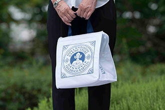 暮らしをおしゃれに彩るショッピングバッグ、「2020 MY SHOPPING BAG」㏌ 銀座三越