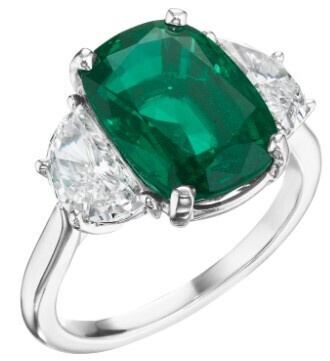 第72回エミー賞の授賞式がリモートで開催! ブルガリを纏った女優 ゼンデイヤが登場