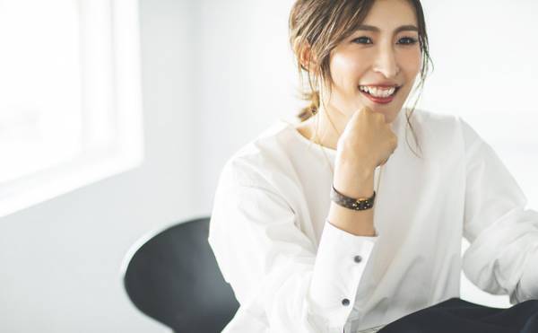 綺麗とリラックスを叶える2マイルウェア! ファッションインフルエンサーAyaとエウクレイドのコラボ第2弾