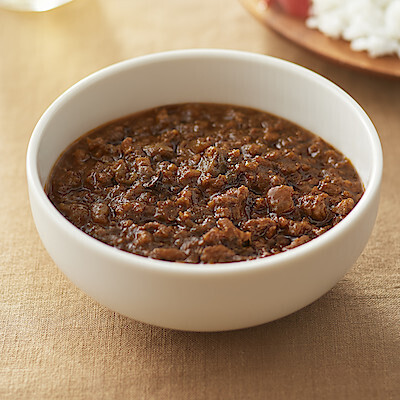 無印良品のレトルトカレーに「素材を生かした」チキンカレーとドライキーマカレーが登場