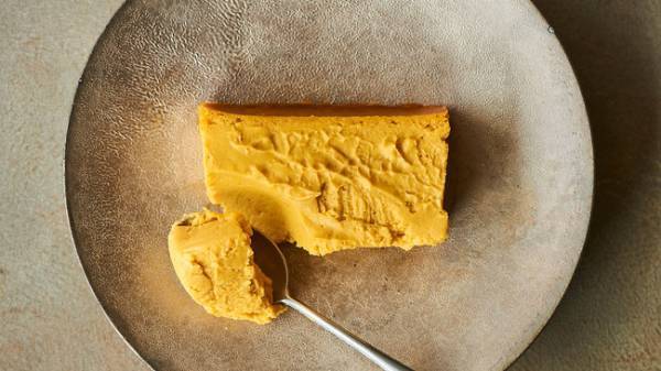 Mr. CHEESECAKEからカボチャと濃厚バターが香ばしいハロウィン限定フレーバーが登場