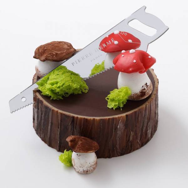 ピエール・エルメのクリスマスケーキコレクション2020、神秘的な天体が織りなす小宇宙