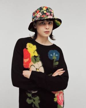 アーカイブプリントを再解釈。ポール・スミスの50周年を記念したカプセルコレクションを発売