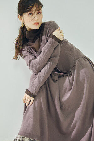 スナイデルからモデル・女優の泉里香が着こなす冬の新作コレクションを発売